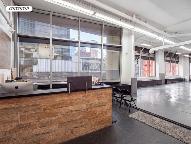 Building Photo - 780 8th Ave