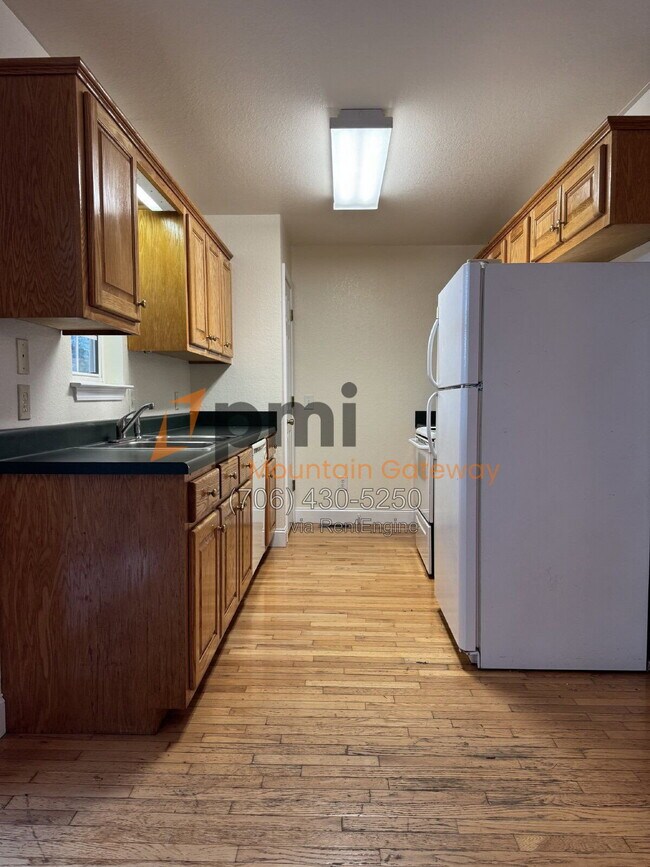 Foto del edificio - 78 Tall Oak Dr