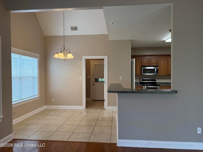 Foto del edificio - 4919 Rosebrook Cir E