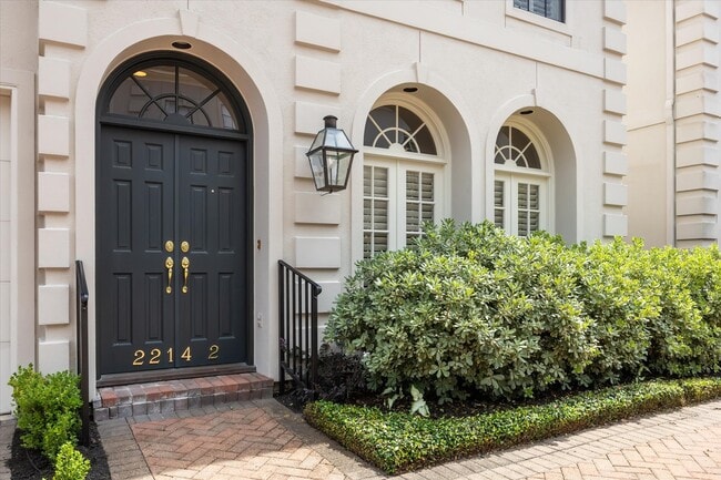 Foto del edificio - 2214 Potomac Dr