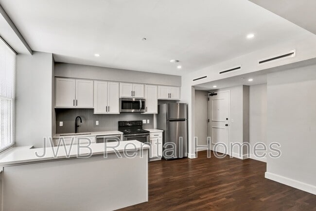 Foto del edificio - 218 Church St W