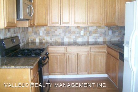 Building Photo - 3 br, 2 bath House - 205 Haven Court