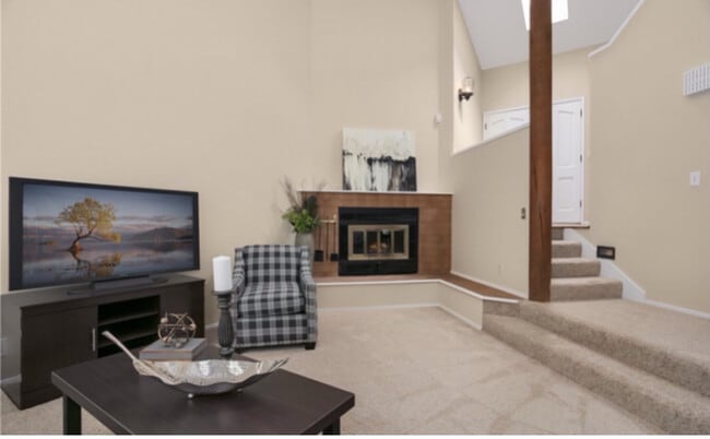 Building Photo - 1 143rd Ave SE