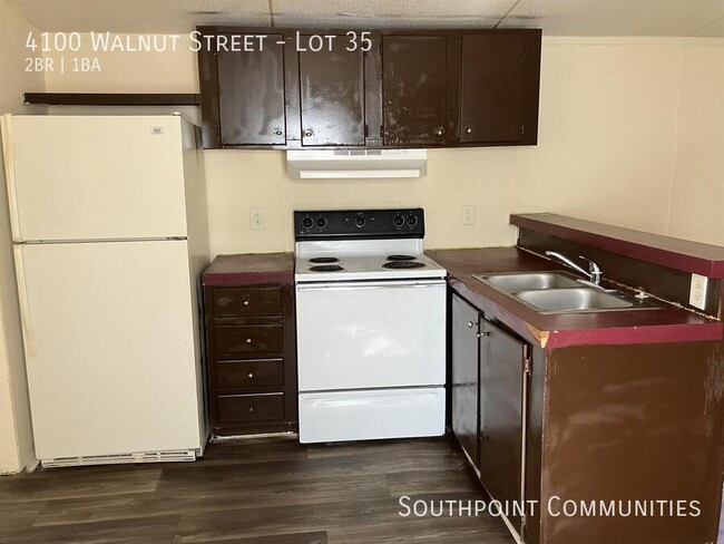 Building Photo - 4100 Walnut St