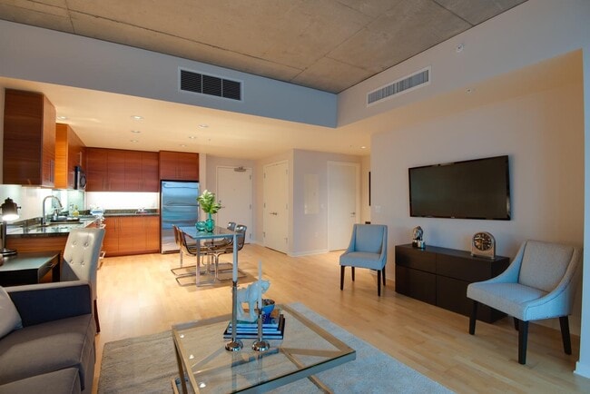 Building Photo - Luxury 1 Bedroom Condo with River Views, B...