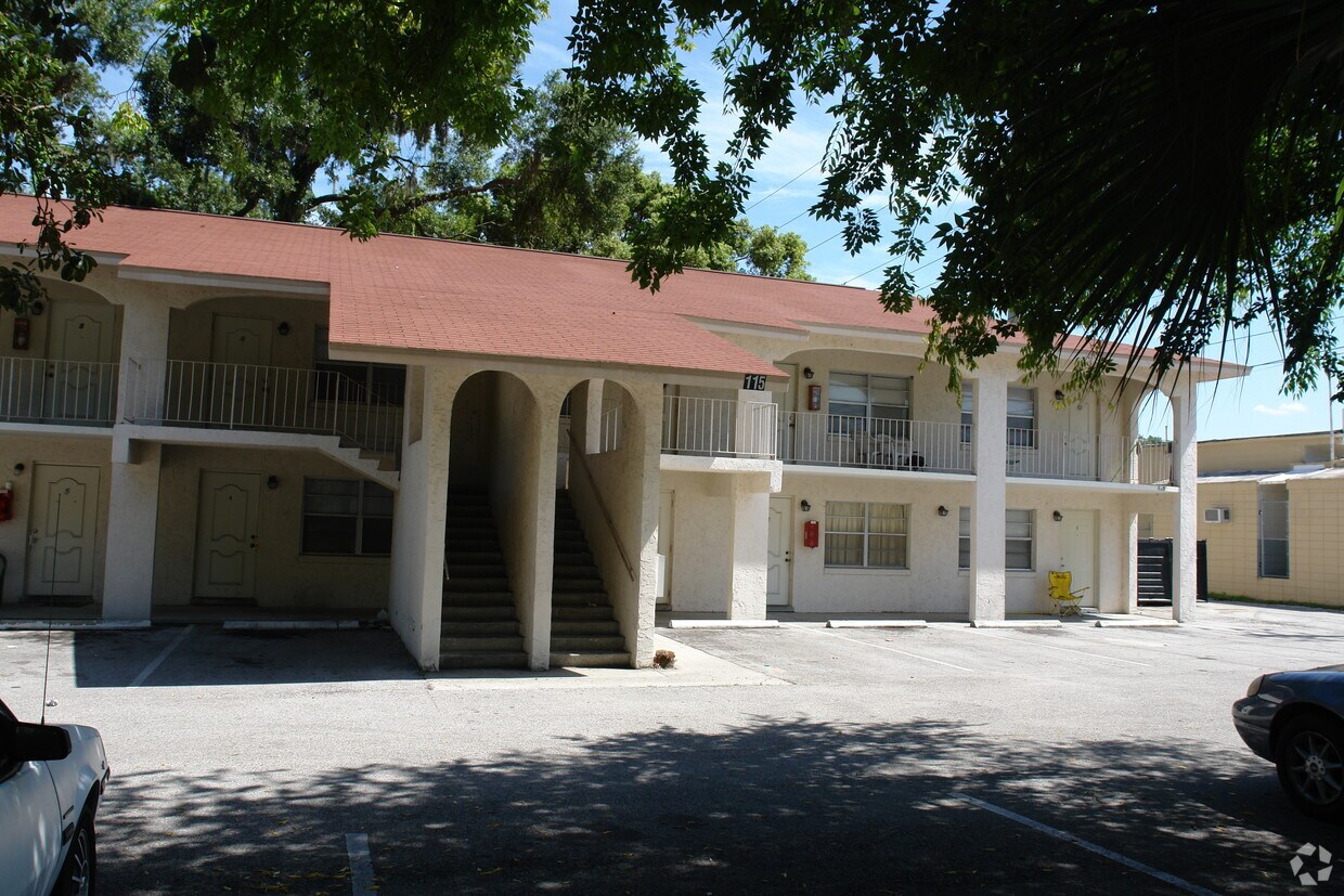 Building Photo - 115 Cresap St