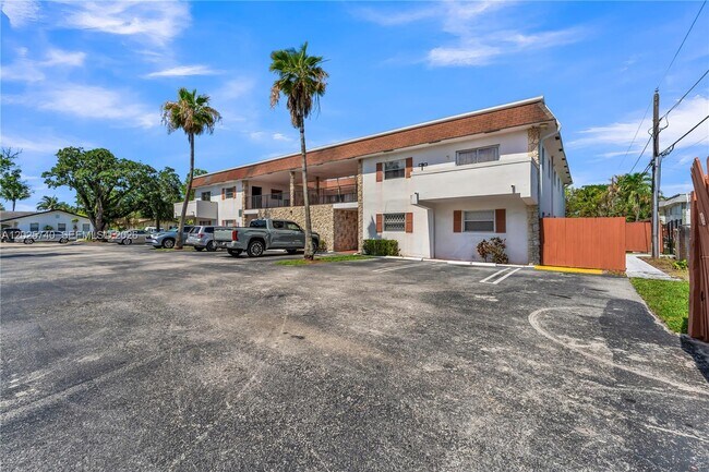 Foto del edificio - 321 SW 1st Ct