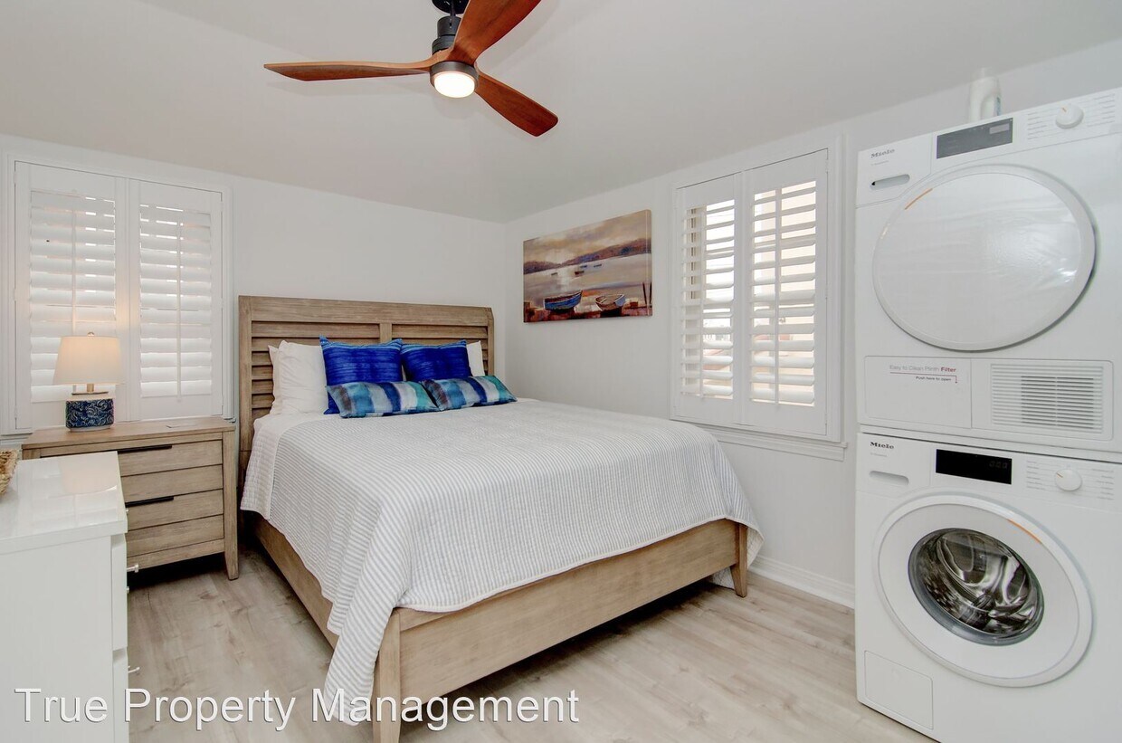 4 Apartments for Rent in Balboa Isle, CA Westside Rentals