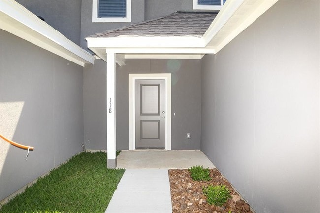 Building Photo - 118 Artesian Way