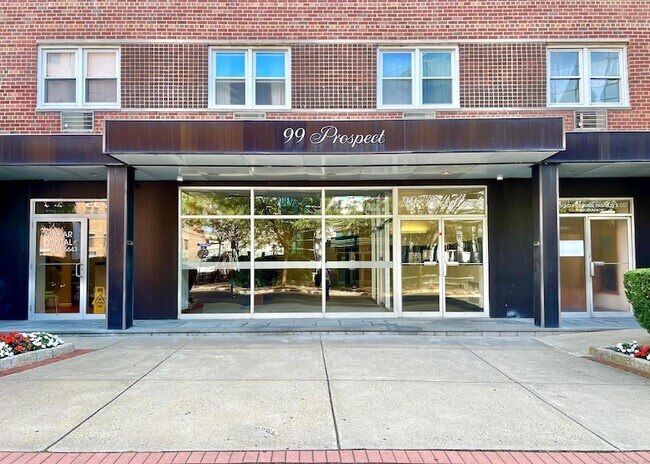 Foto del edificio - 99 Prospect St