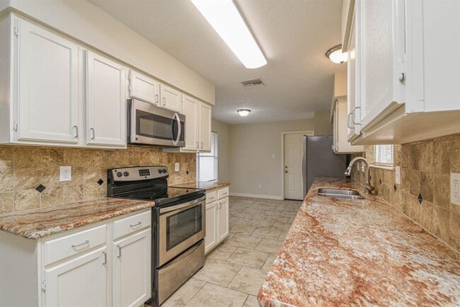 Foto del edificio - 4922 Bridgemont Ln