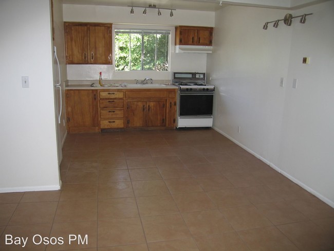 Building Photo - 5440 Capistrano Ave