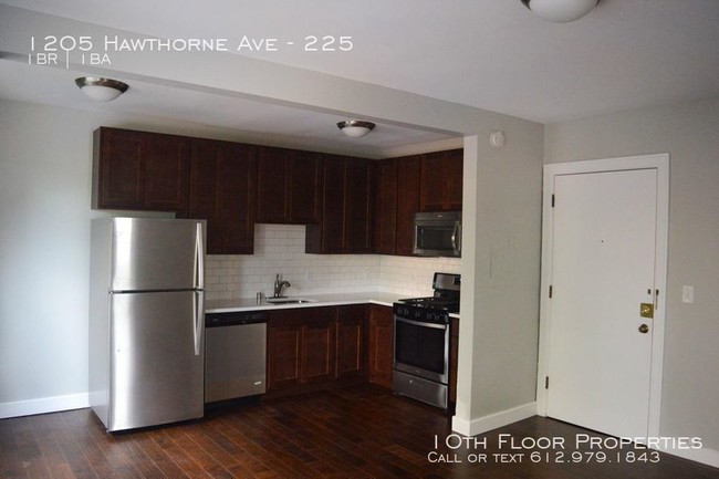 Building Photo - 1205 Hawthorne Ave