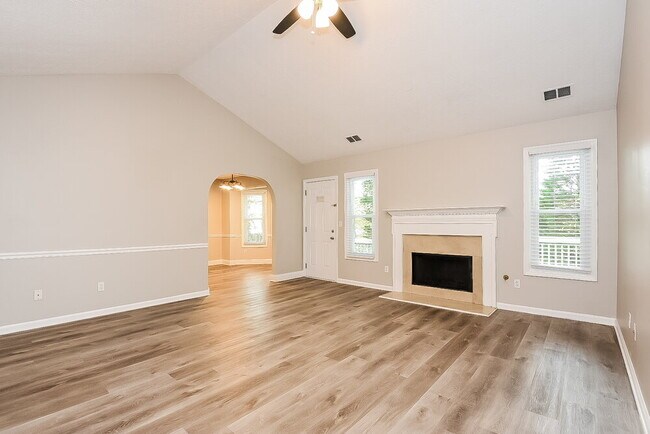 Foto del edificio - 4969 Abbotts Glen Trail NW