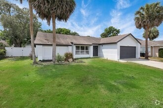 Building Photo - 7668 Holly Oak Ct