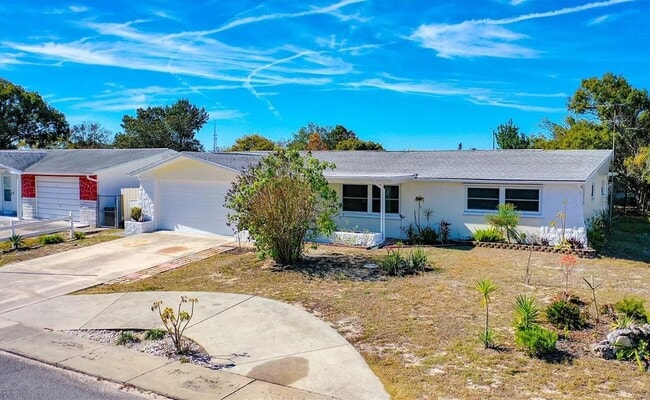Building Photo - 11705 Meredith Ln