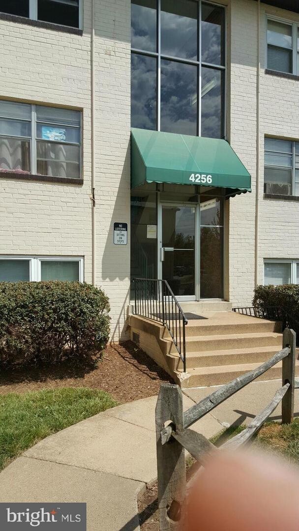 Building Photo - 4256 Buckman Rd