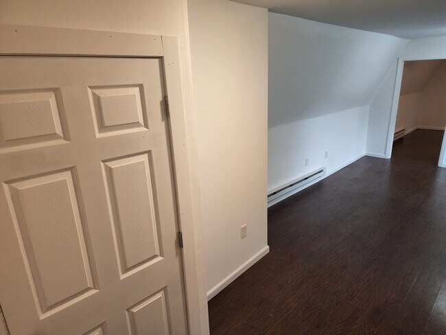 Foto del edificio - 296 N Clinton St
