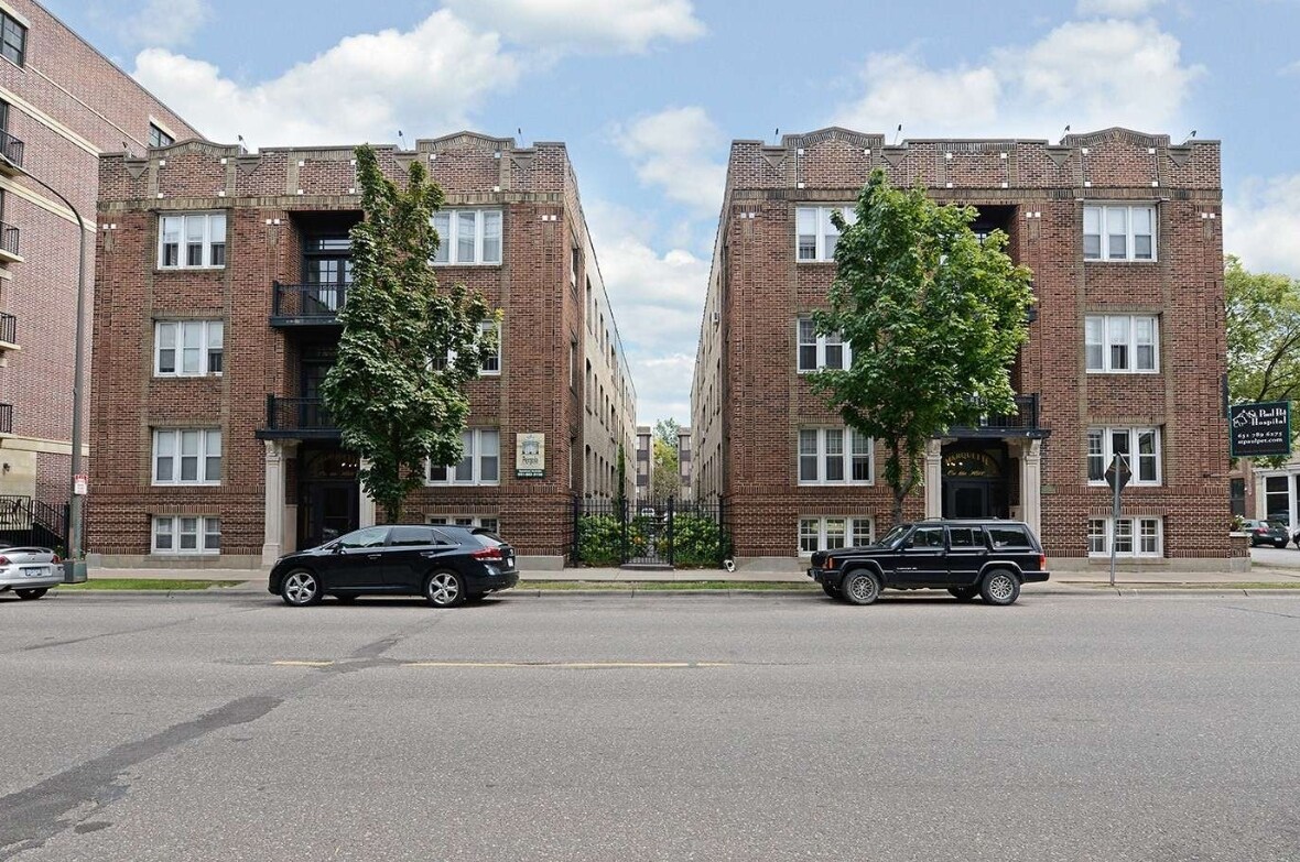 Marquette on the Hill Apartments Saint Paul, MN