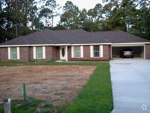 Building Photo - 2519 Weller Ave