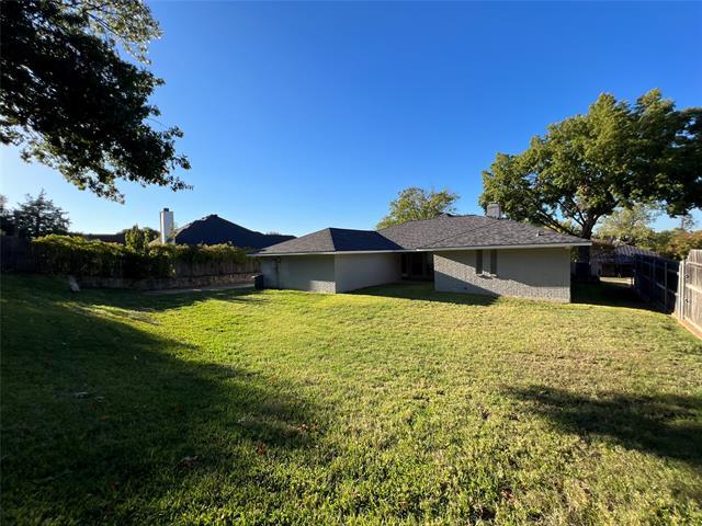 Building Photo - 1108 Berkshire Ct
