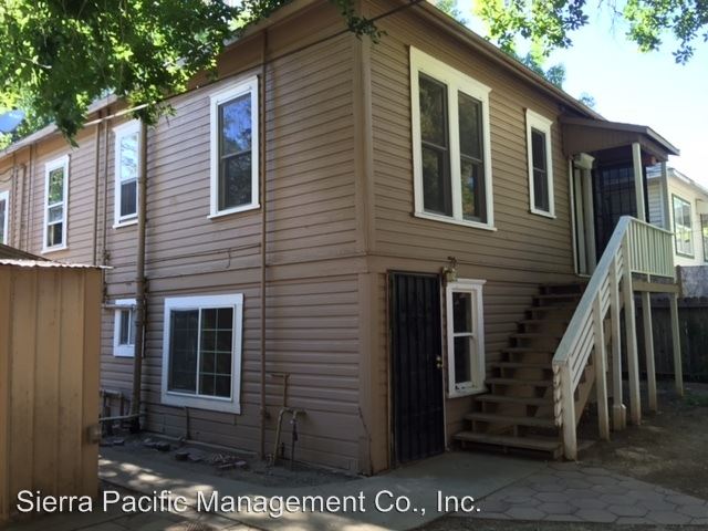 Building Photo - 1309 Maple St