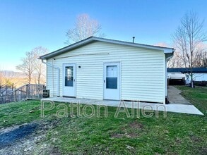 Building Photo - 12 Swager Dr