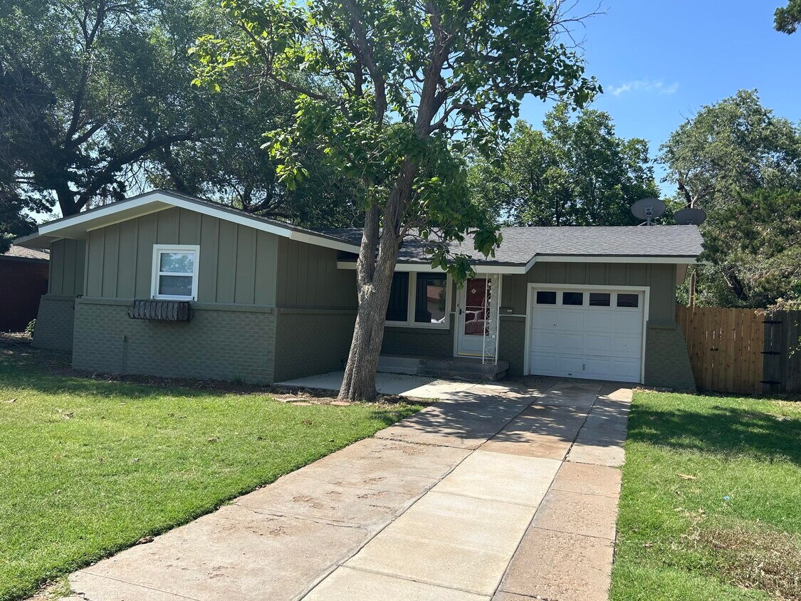 Foto principal - 4305 39th St