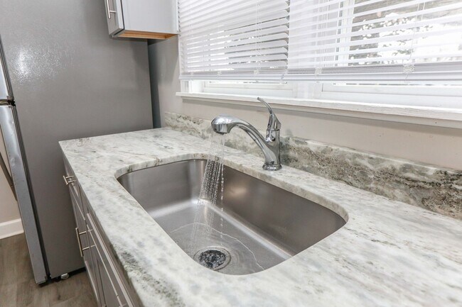 Foto del edificio - 1424 E Ocean View Ave