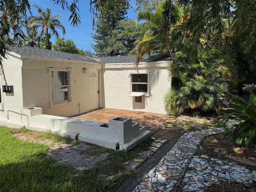 Foto principal - 8261 NW 1st Pl