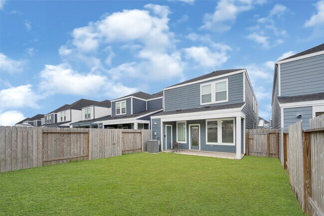 Building Photo - 2930 Needham Gdn Ln
