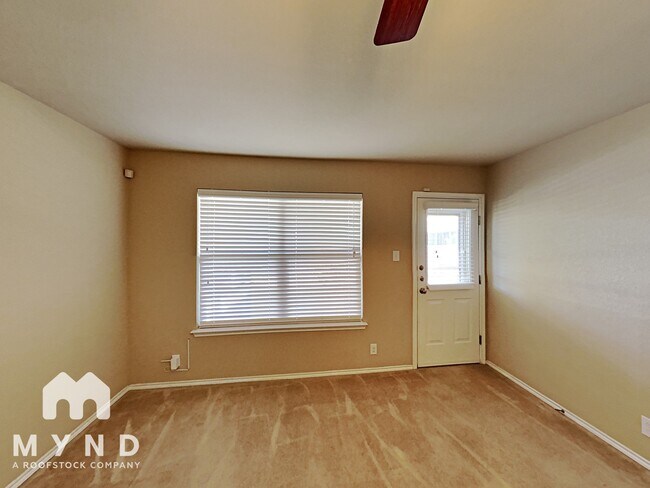Building Photo - 114 Arcadia Pl