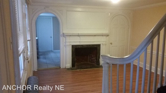 Building Photo - 4 br, 1.5 bath House - 4734 Penn St.