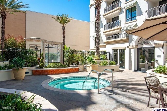 Foto del edificio - 2 br, 2.5 bath Condo - The Excelsior at th...