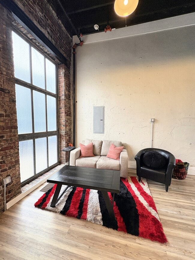 Building Photo - Brick & Beam Lofts