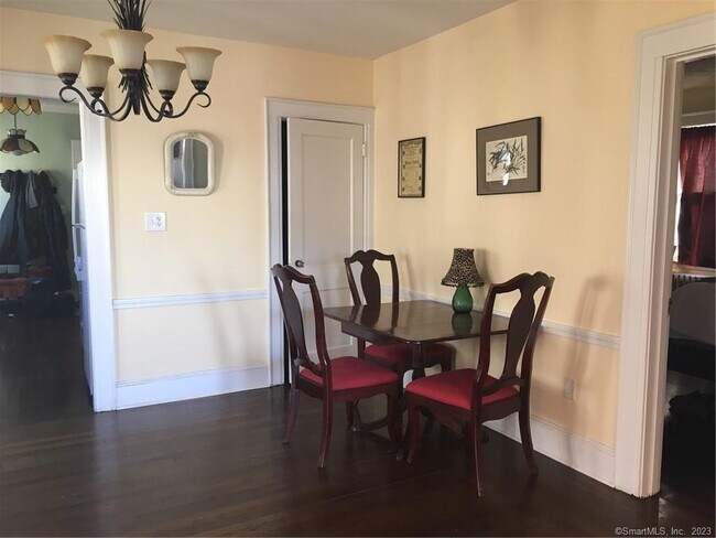 Foto del edificio - 483 Quinnipiac Ave