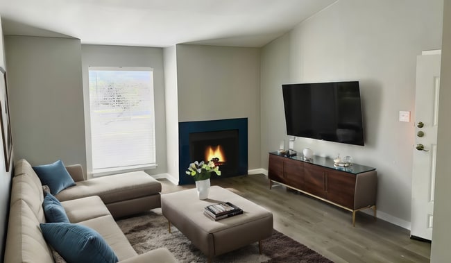 Interior Photo - Ventura North