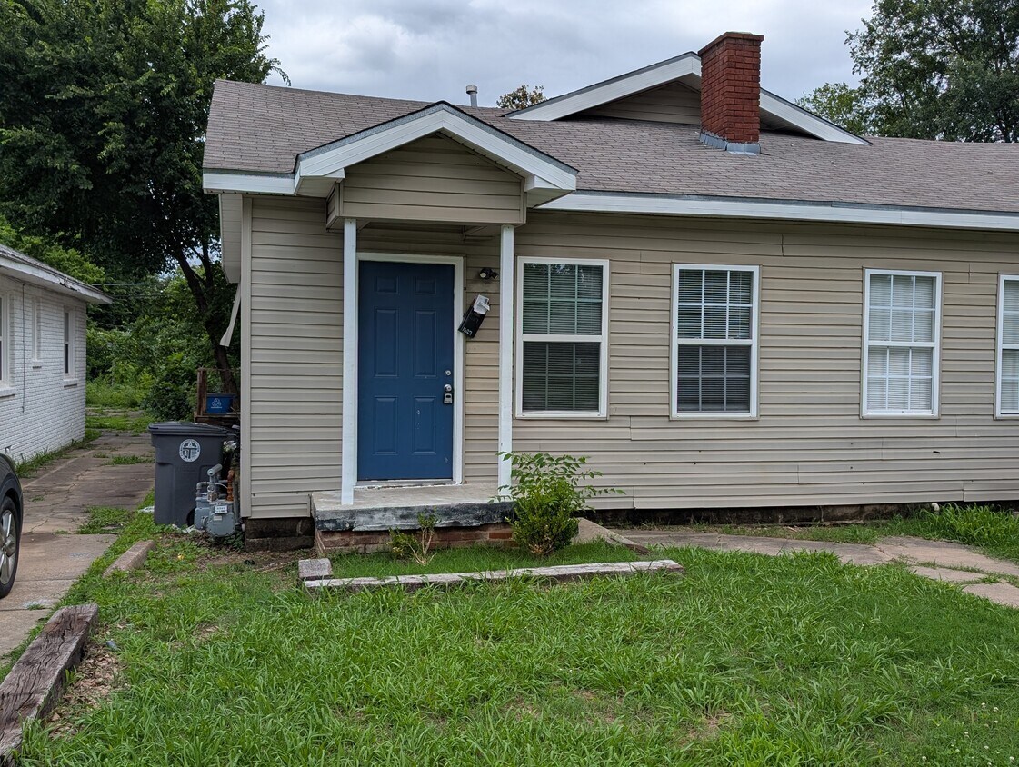 Foto principal - 1627 N Denver Ave