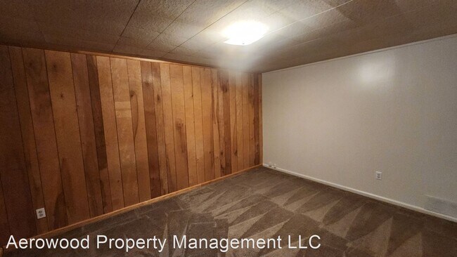 Foto del edificio - 3 br, 2 bath House - 5648 W Alder Way