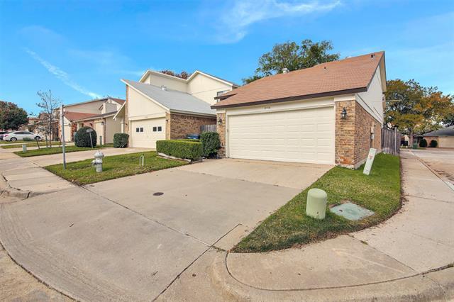 Building Photo - 2901 Pegasus Dr