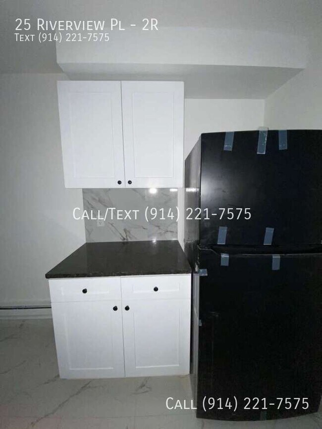 Foto del edificio - 25 Riverview Pl