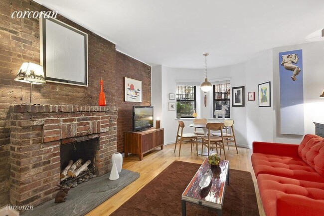 Building Photo - 120 W 82nd St