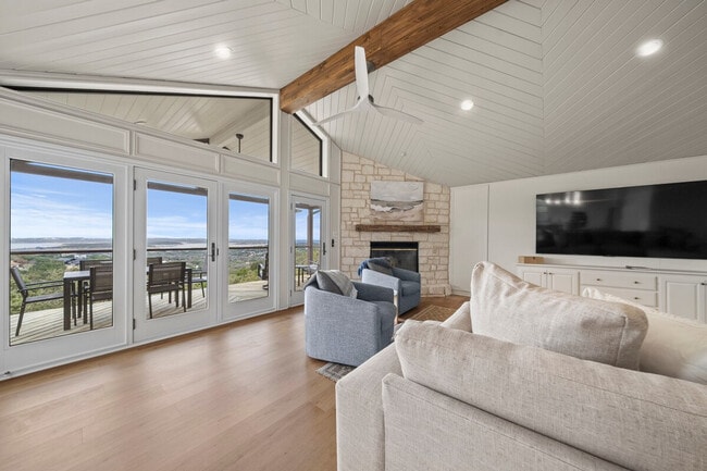 Foto del edificio - 515 Golden Eagle Loop