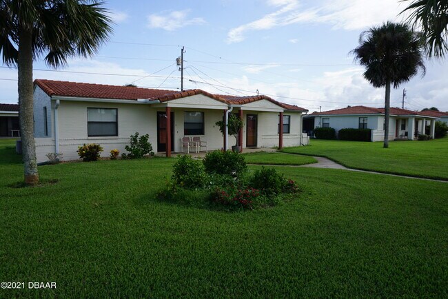 Building Photo - 16 Oriole Cir