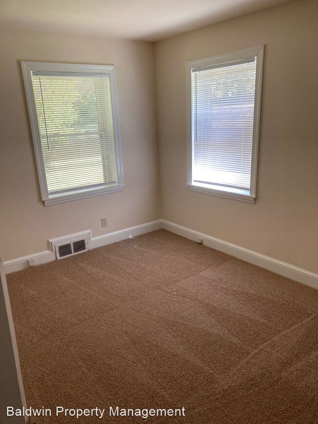 Building Photo - 3 br, 1 bath House - 214 QUAIL DRIVE