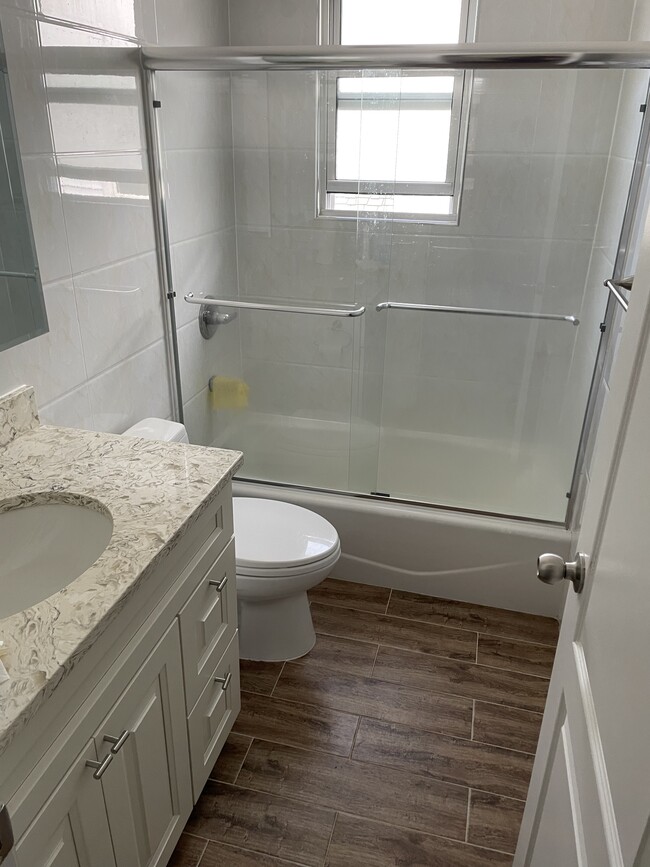 Bathroom - 7125 244th St