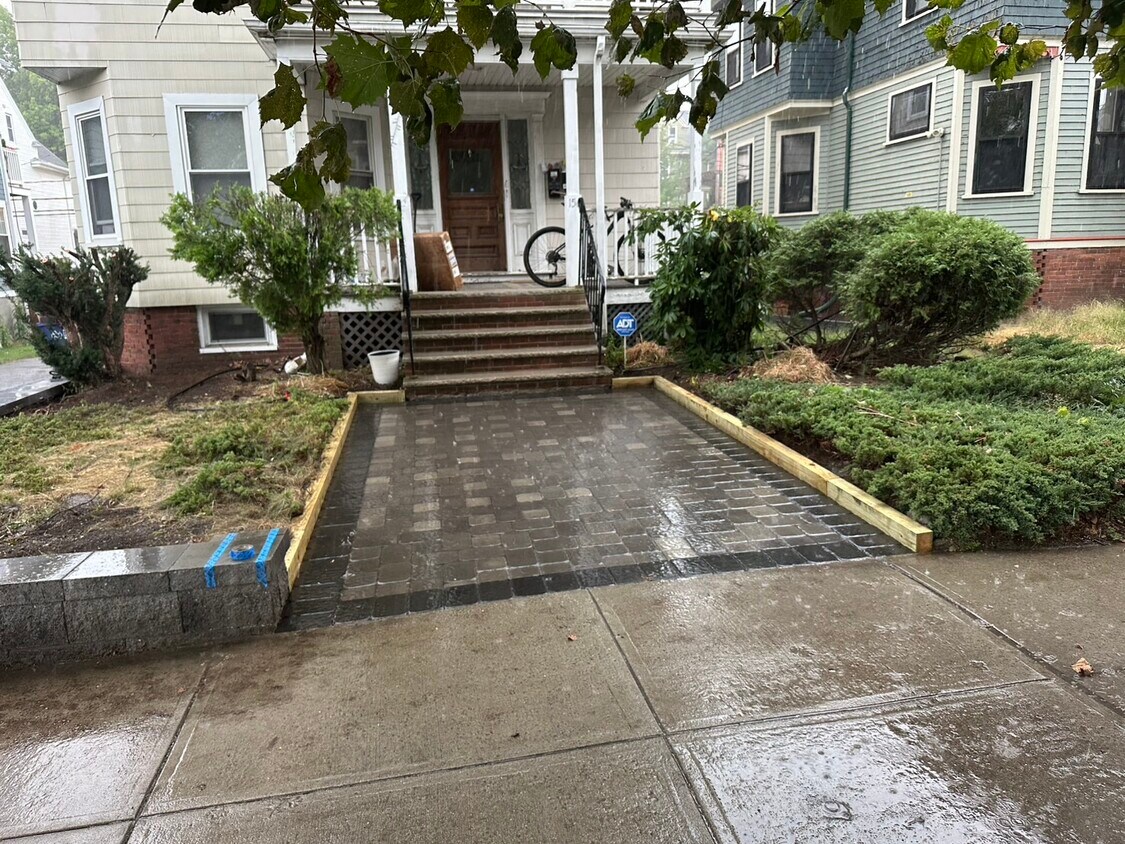 Entrada principal - 156 Powder House Blvd