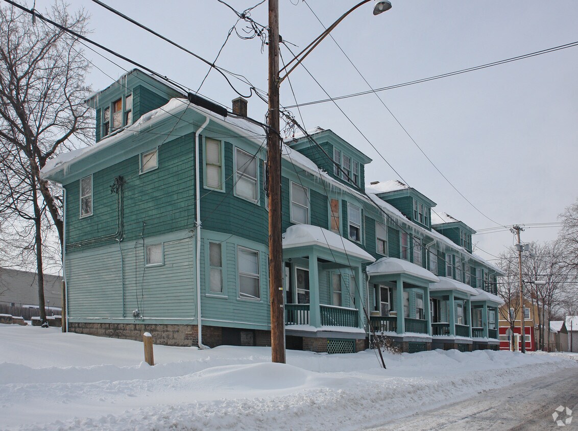Building Photo - 99-107 Weaver St