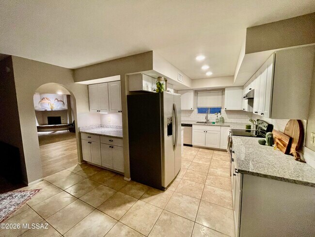 Foto del edificio - 2434 N Shade Tree Cir