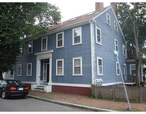 Primary Photo - 25 Pleasant St